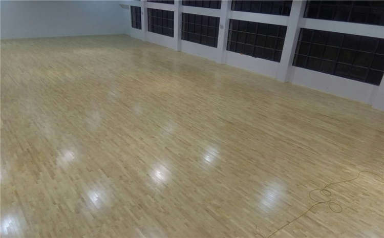 內蒙古實(shí)木運動(dòng)地板施工方案