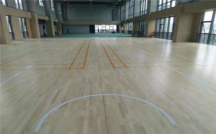 遼寧楓木運動(dòng)木地板哪家好