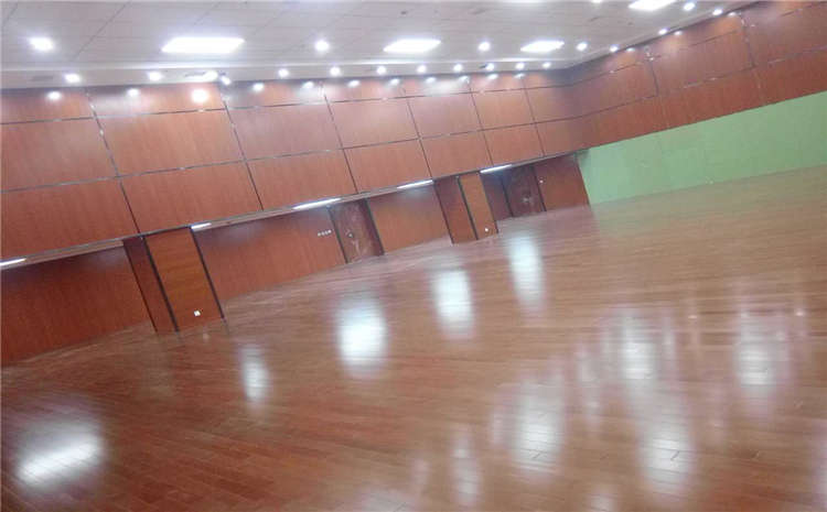 杭州企口實(shí)木運動(dòng)地板多少錢(qián)合適