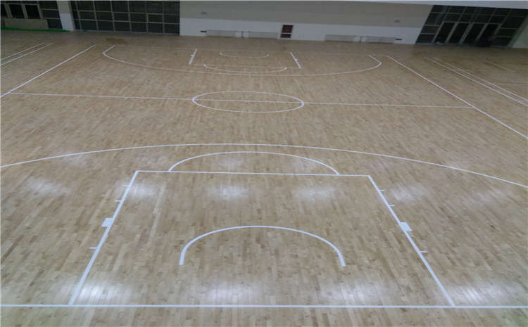橡膠木NBA籃球場(chǎng)木地板哪個(gè)品牌好？