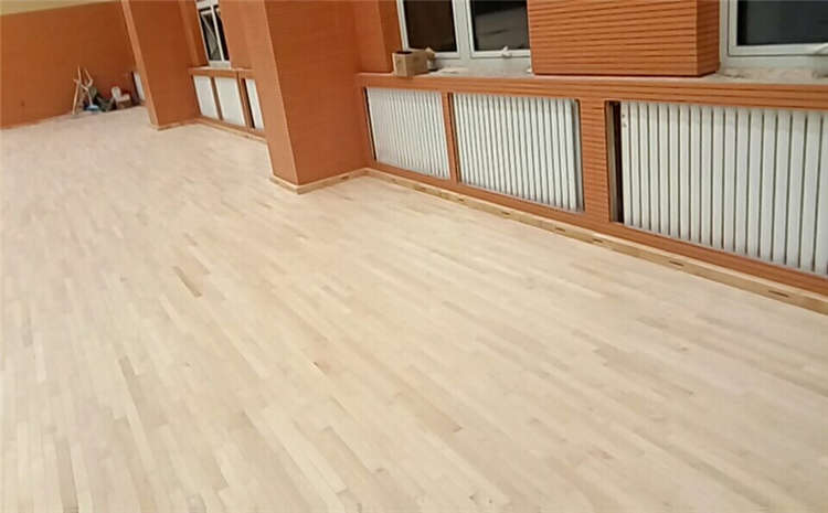比賽場(chǎng)館實(shí)木運動(dòng)地板施工工藝